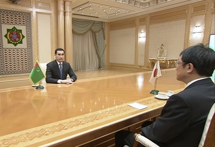 Turkmen President Meets Head of Japan's Tsukuba University