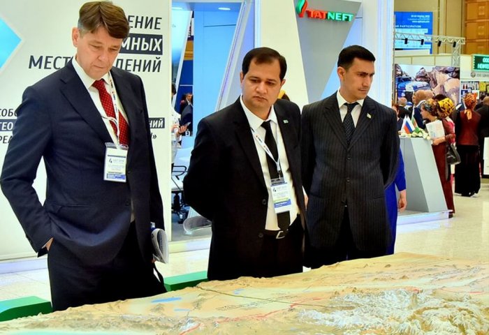 Türkmenistan, karadaki petrol sahalarına yeni yabancı yatırımcıları çekmeyi hedefliyor