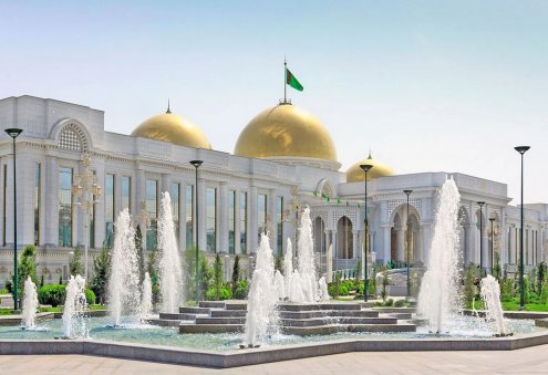 The President of Turkmenistan Appoints and Dismisses Judges