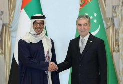 Gurbanguly Berdimuhamedov Meets UAE's Sheikh Mansour bin Zayed Al Nahyan