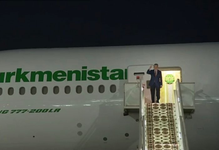 Gurbanguly Berdimuhamedov Arrives in London on Visit