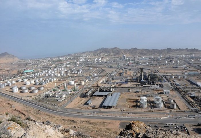 Türkmen tekstil ve petrol ürünlerine talep artıyor 