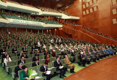 Türkmenistan'da Halk Meclisi'nin Olağanüstü Toplantısı yapılacak