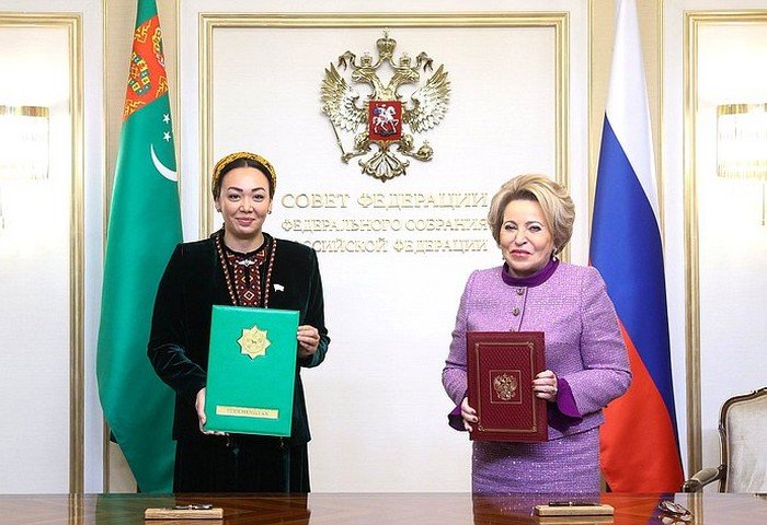 Türkmenistan bilen Russiýanyň Mejlisleriniň arasynda hyzmatdaşlyk hakynda Ylalaşyga gol çekdildi