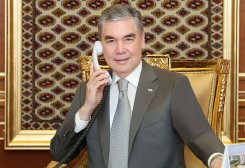 Özbegistan Aşgabatda MA-Russiýa parlamentara forumynyň sekretariatynyň döredilmegini goldaýar