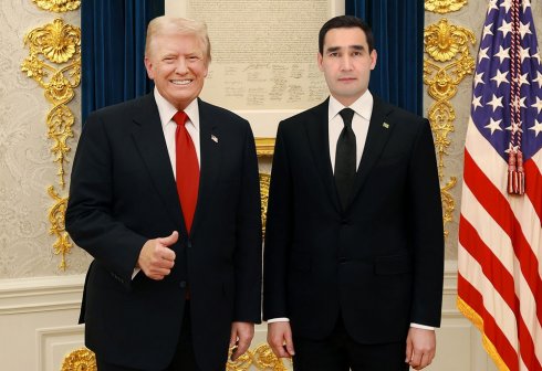 Президент Туркменистана встретился с Дональдом Трампом в Вашингтоне