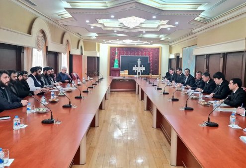 Туркменистан и Афганистан рассмотрели вопросы увеличения экспортно-импортных грузопотоков