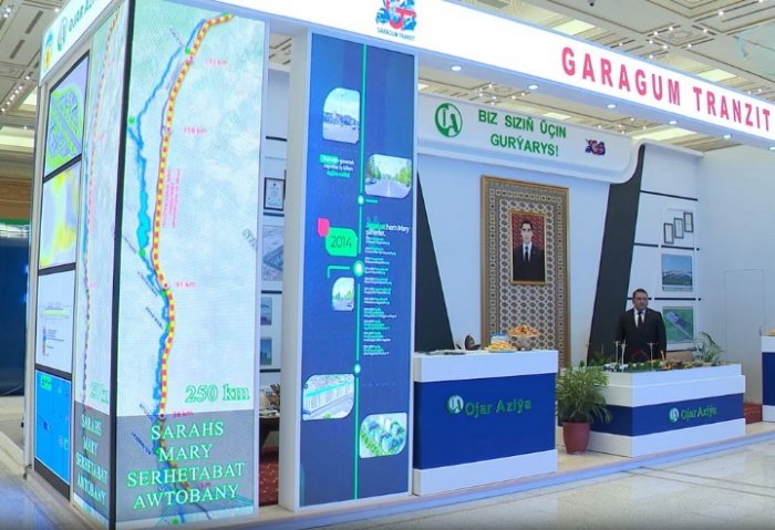 Туркменская компания предлагает проект строительства автобана Серахс-Мары-Серхетабад