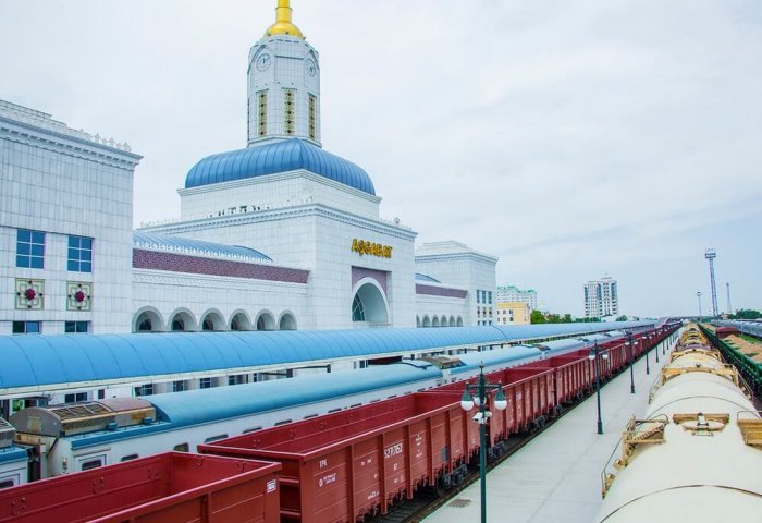 Rus şirketleri Türkmenistan demiryollarının inşasına katılmayı hedefliyor