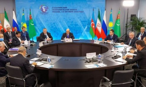 Türkmenistan, Hazar ülkelerindeki ulaşım ve haberleşme engellerinin ortadan kaldırılmasından yana