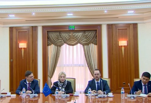 Туркменистан и ЕИБ проведут заключительные переговоры по проекту рамочного соглашения