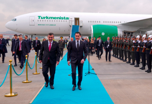 Turkmen President Arrives in Ankara for Turkic States Summit