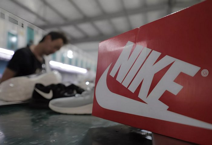 Özbegistanda “Nike” sport aýakgaplarynyň önümçiligine başlandy