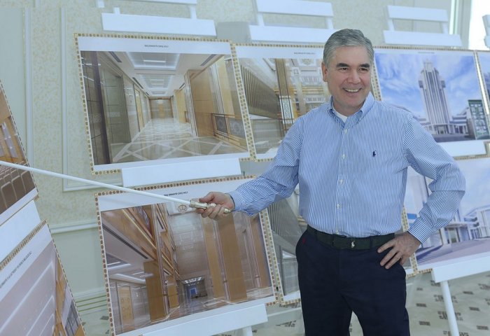 Gurbanguly Berdimuhamedov Urges Faster Progress on Arkadag City’s Second Phase