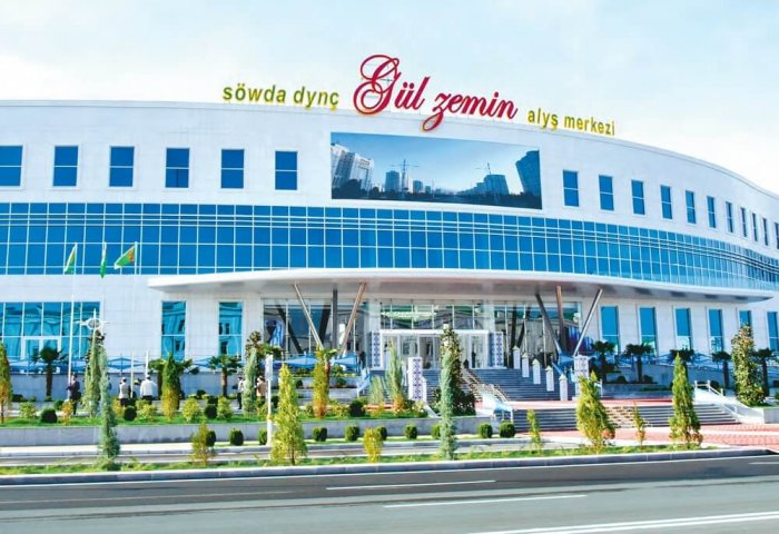 Number of Shopping and Entertainment Centers Grows in Turkmen Capital