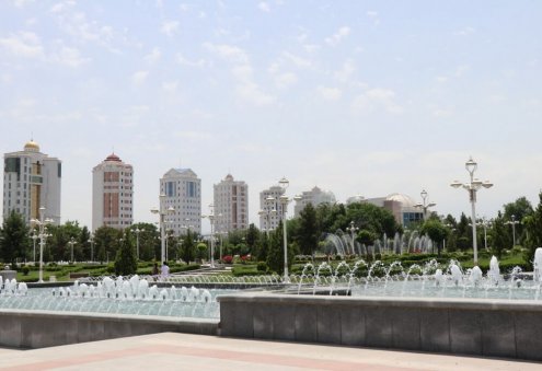 Туркменистан выставил на аукцион 36 государственных объектов
