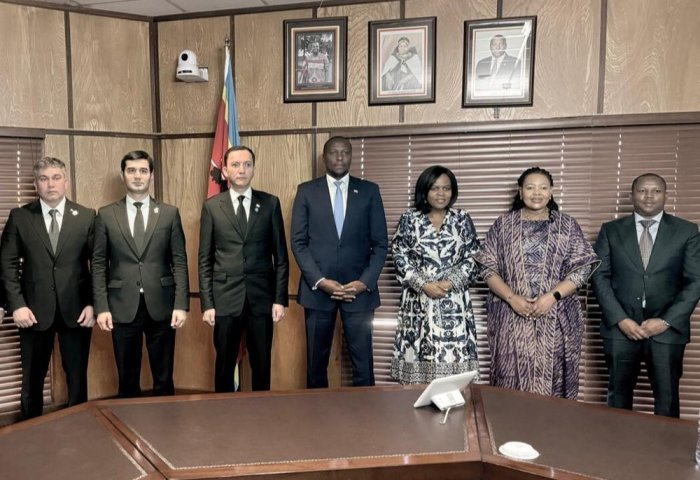 “Aýdyň Gijeler” Eswatini Patyşalygyna SIM-kartlary we LED çyralary eksport eder