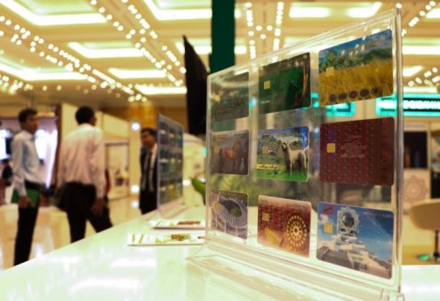 Ýanwar-noýabr: Türkmenistanda nagt däl pul dolanyşygy 20,2 milliard manatdan geçdi