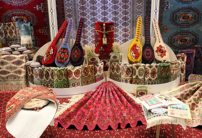 Trades in Turkmen Commodity Exchange: Cotton Yarn, Polyethylene, Handmade carpets