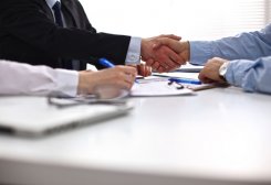 Turkmen Investment Company Offers U.S. Dollar Loans to Local Businesses