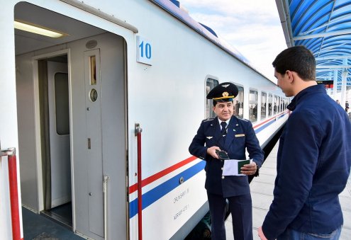 “Demirýollary” ýolagçy otly gatnawlarynda täze hyzmatyny işe girizýär