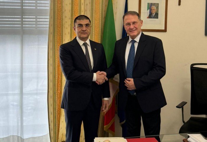 Türkmenistan ile İtalya, üst düzey yetkililerin katılımıyla etkinliklerin düzenlenmesini görüştü