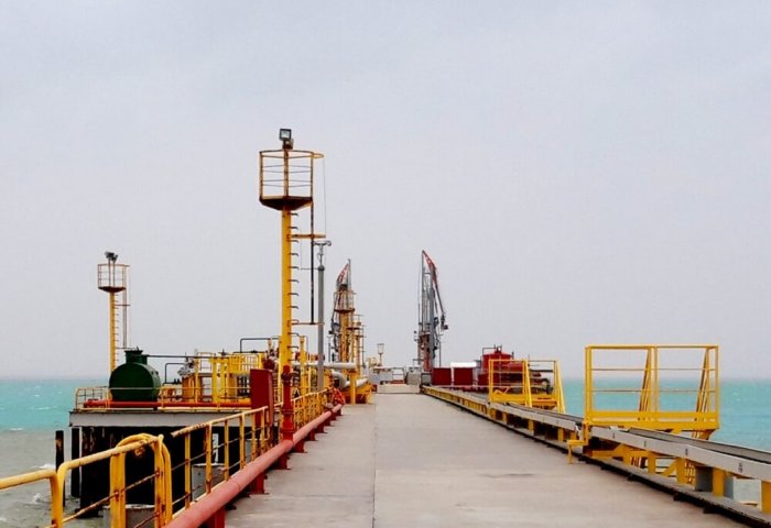TPRFK’de üçüncü petrol gemisi rıhtımının inşası sürüyor