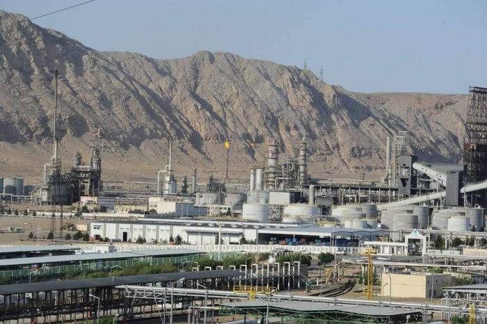 Construction of New Processing Units at Turkmenbashi Refinery Nears Completion