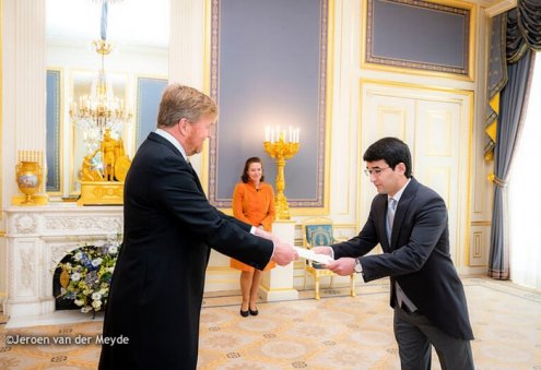 Türkmenistan’ın Büyükelçisi, Hollanda Kralı’na Güven Mektubu’nu sundu