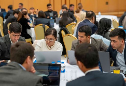 TDHÇMB-däki söwdalaşyklar: 115 million manatlyk ýol bitumy satyldy