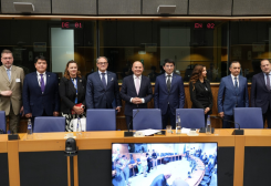 Türkmen wekiliýeti ÝB-de strategik ulag arabaglanyşygyny maslahatlaşdy