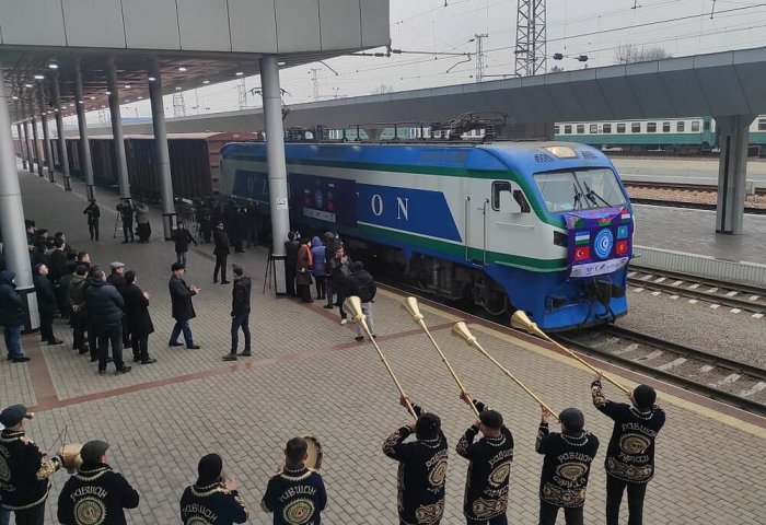 Türkiýe-Eýran-Türkmenistan-Özbegistan demir ýol ugry boýunça ýük daşamalary başlandy