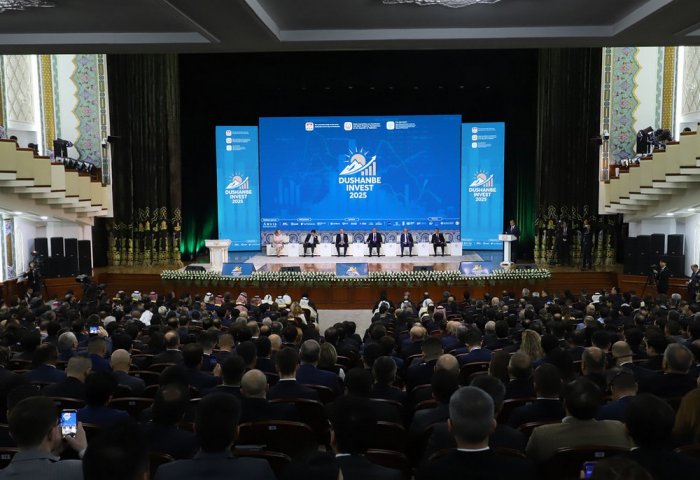 Туркменская делегация приняла участие в «Душанбе-Инвест-2025» Туркменская делегация приняла участие в «Душанбе-Инвест-2025»