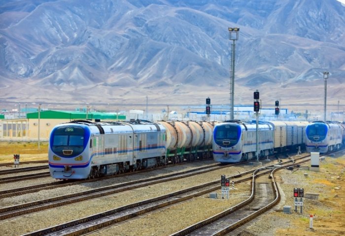 Испанская компания примет участие в модернизации туркменских железных дорог