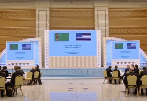Aşkabat, Türkmenistan-ABD İş Konferansı’na ev sahipliği yaptı