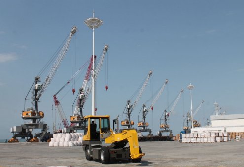French Company Targets Large-Scale Purchases of Turkmen Urea, Petroleum Products