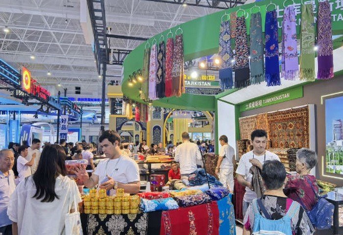 Turkmen Delegation Participates in Kashgar-Central and South Asia Fair