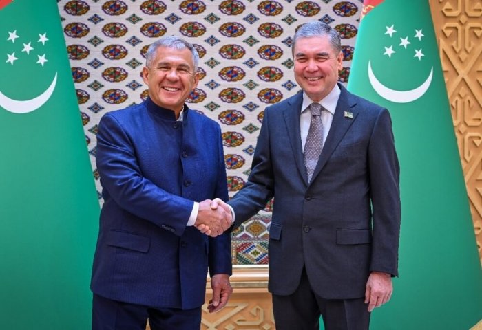 Chairman of Turkmen Halk Maslakhaty Meets Tatar President