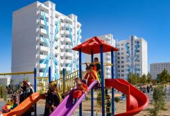 More Than 30 Families Receive New Apartments in Ashgabat