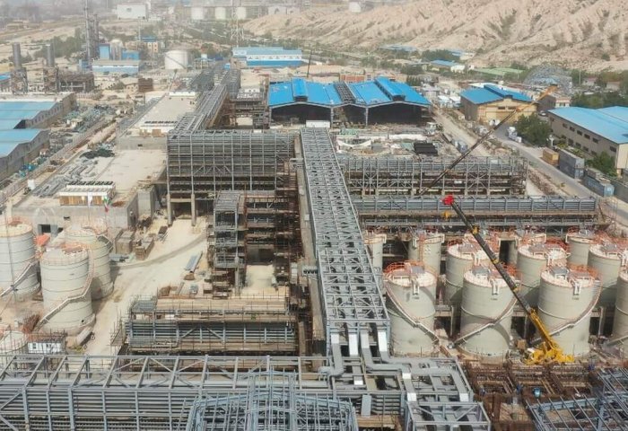 İran, ülkede dokuz petrokimya tesisinin inşasını planlıyor