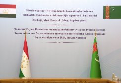 Turkmen-Tajik Intergovernmental Commission Meets For 13th Session in Ashgabat