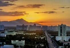 Russia, Uzbekistan Arrange Transit for Citizens Departing Iran via Turkmenistan