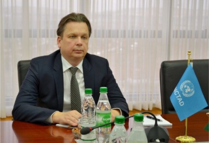 Top Turkmen Diplomat Meets Several UN Representatives in Ashgabat