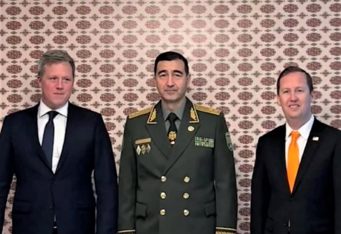 Turkmenistan's Defense Minister Meets U.S. Army Secretary