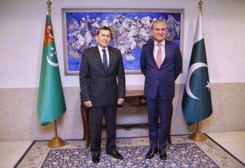 Türkmenistan ve Pakistan Dışişleri Bakanları, İİT toplantısına hazırlanıyorlar