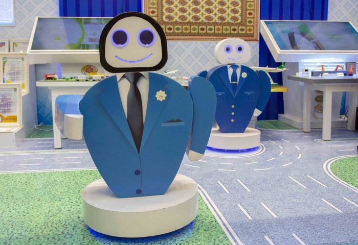 Türkmen talyplary "Python" programmirleme dilinde ýazylan robot oýlap tapdylar Türkmen talyplary "Python" programmirleme dilinde ýazylan robot oýlap tapdylar