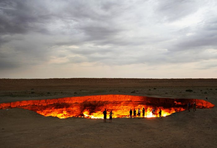 Turkmenistan Develops Project to Extinguish Darvaza Gas Crater