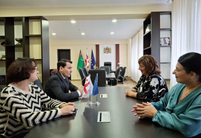 Türkmenistanyň we Gruziýanyň uniwersitetleriniň arasynda hyzmatdaşlygy giňeltmek maslahatlaşyldy Türkmenistanyň we Gruziýanyň uniwersitetleriniň arasynda hyzmatdaşlygy giňeltmek maslahatlaşyldy