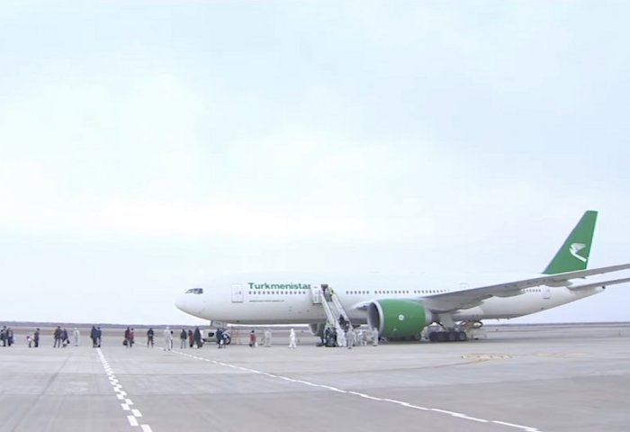 Turkmenistan Organizes Special Flight to Repatriate Students From Ukraine