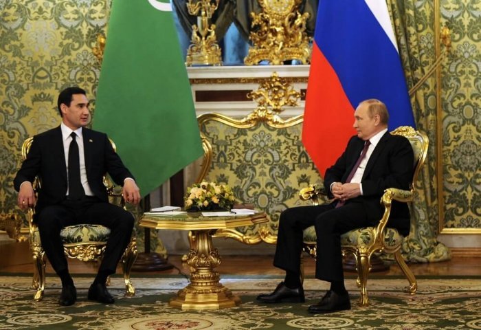 Turkmen President Holds Phone Talk With Russian President
